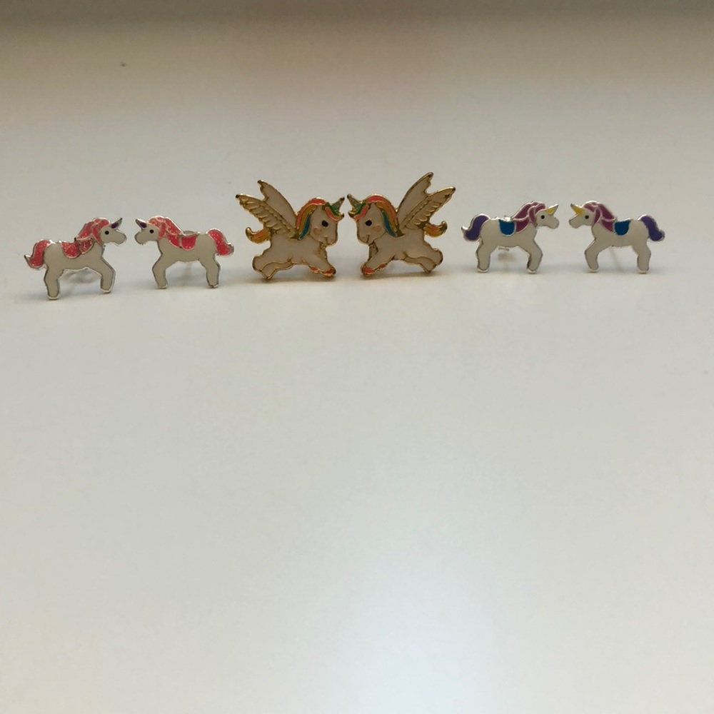 Cute unicorn earrings
